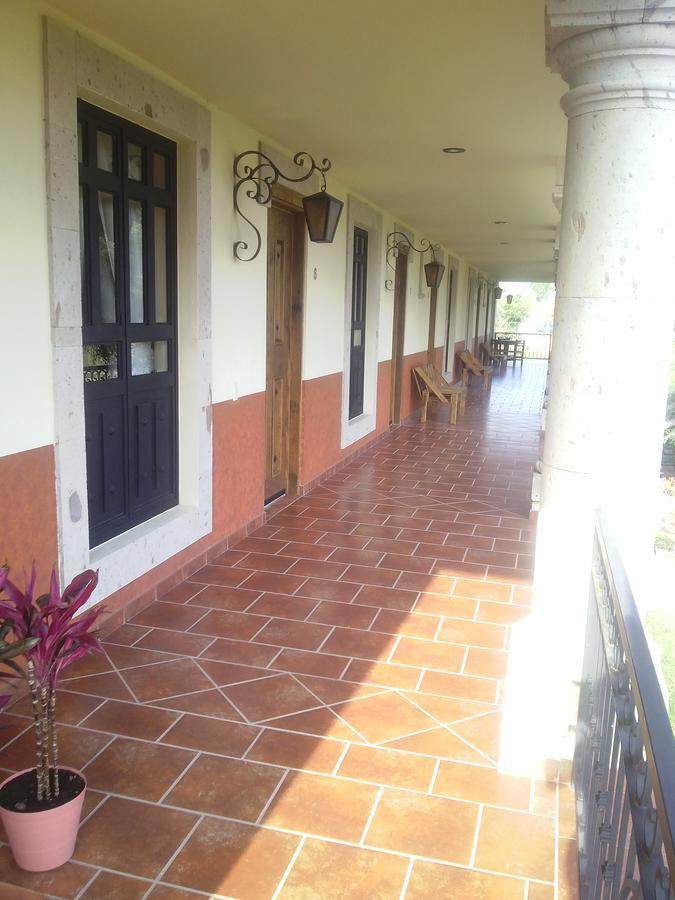 Chalet De Colombo Hotel Ciudad Guzman Exteriér fotografie